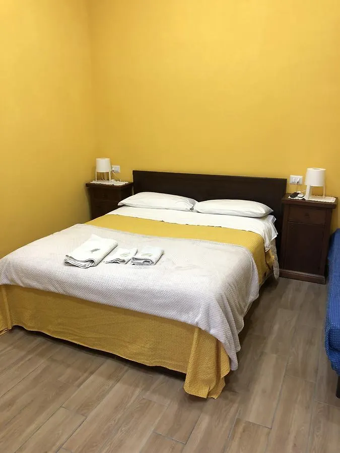 La Casa Di Fafa Panzió Nápoly