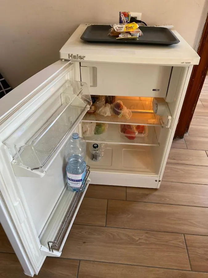 La Casa Di Fafa Panzió Nápoly